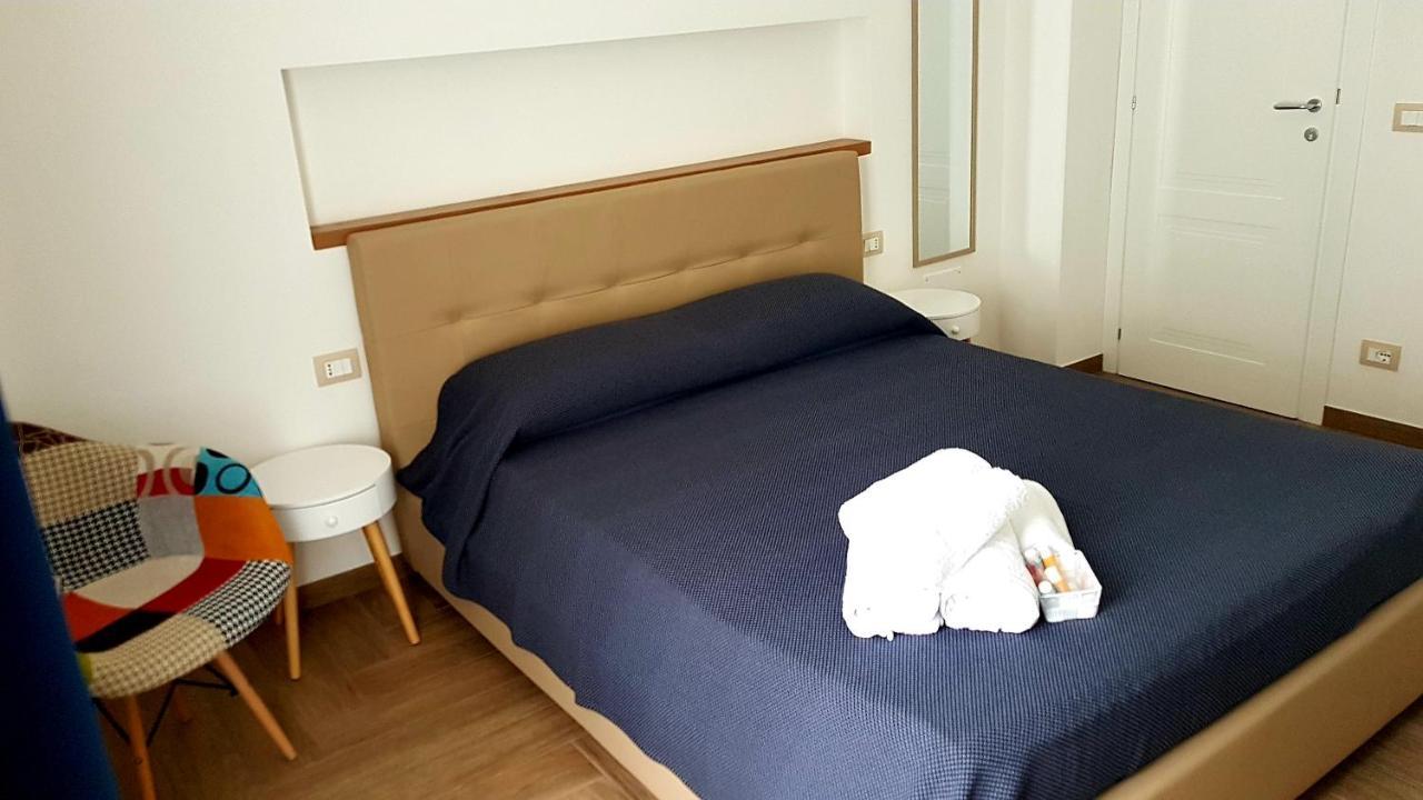 Monelia Bed & Breakfast Reggio di Calabria Ngoại thất bức ảnh