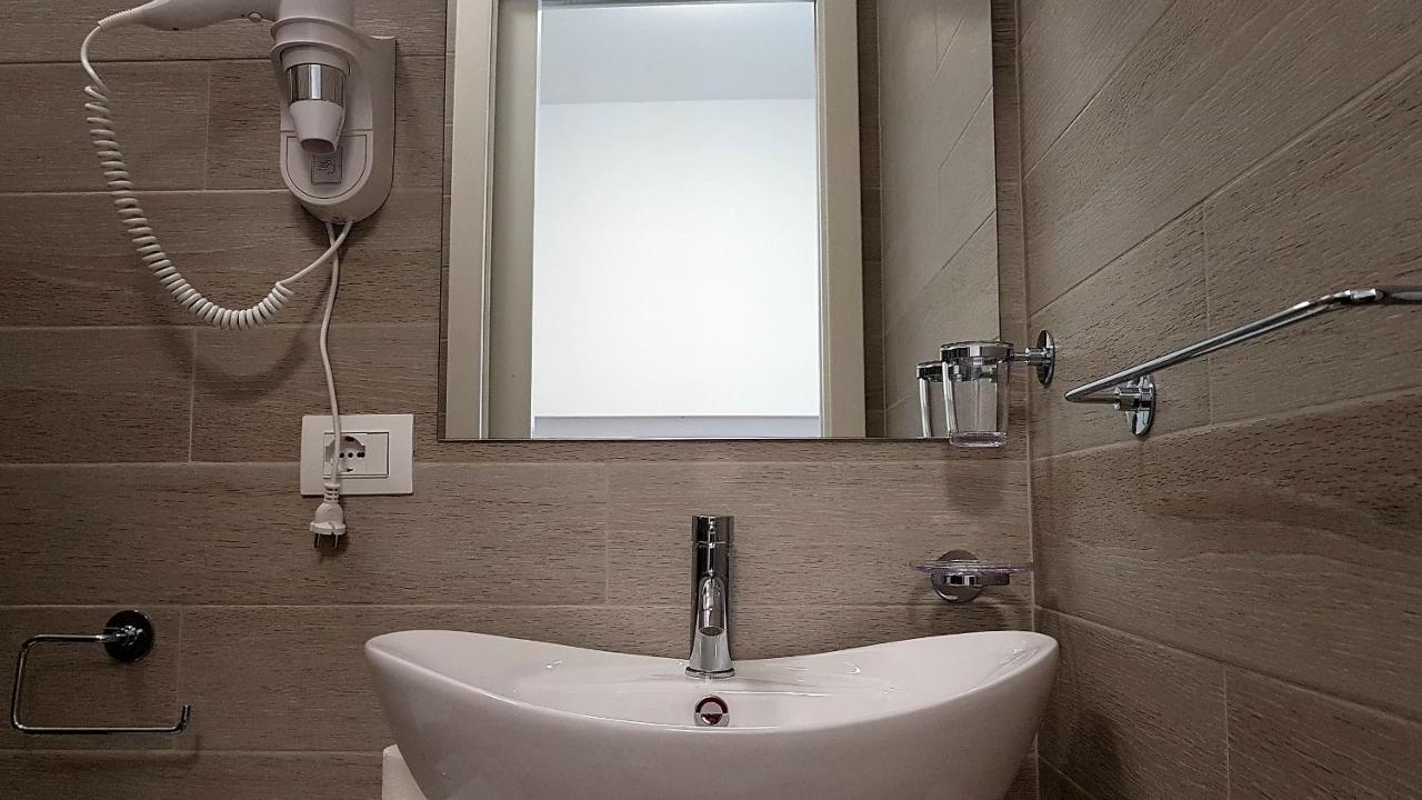 Monelia Bed & Breakfast Reggio di Calabria Ngoại thất bức ảnh